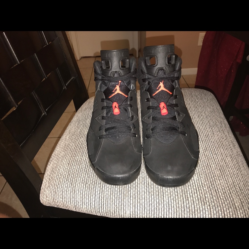 Jordan black infrared 6s