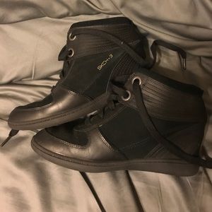 Skechers "SKCH+3" Hidden wedges