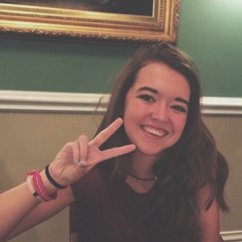 Meet your Posher, Emma