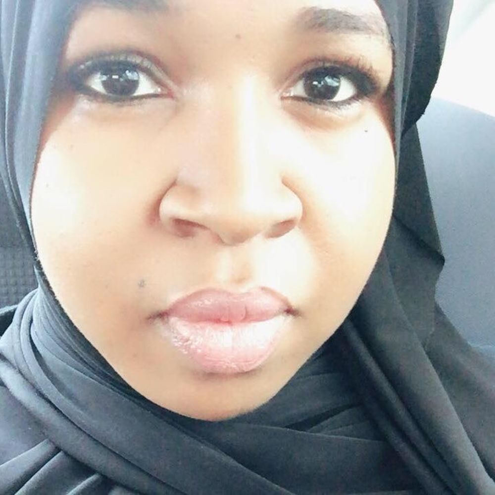 Meet your Posher, Briana
