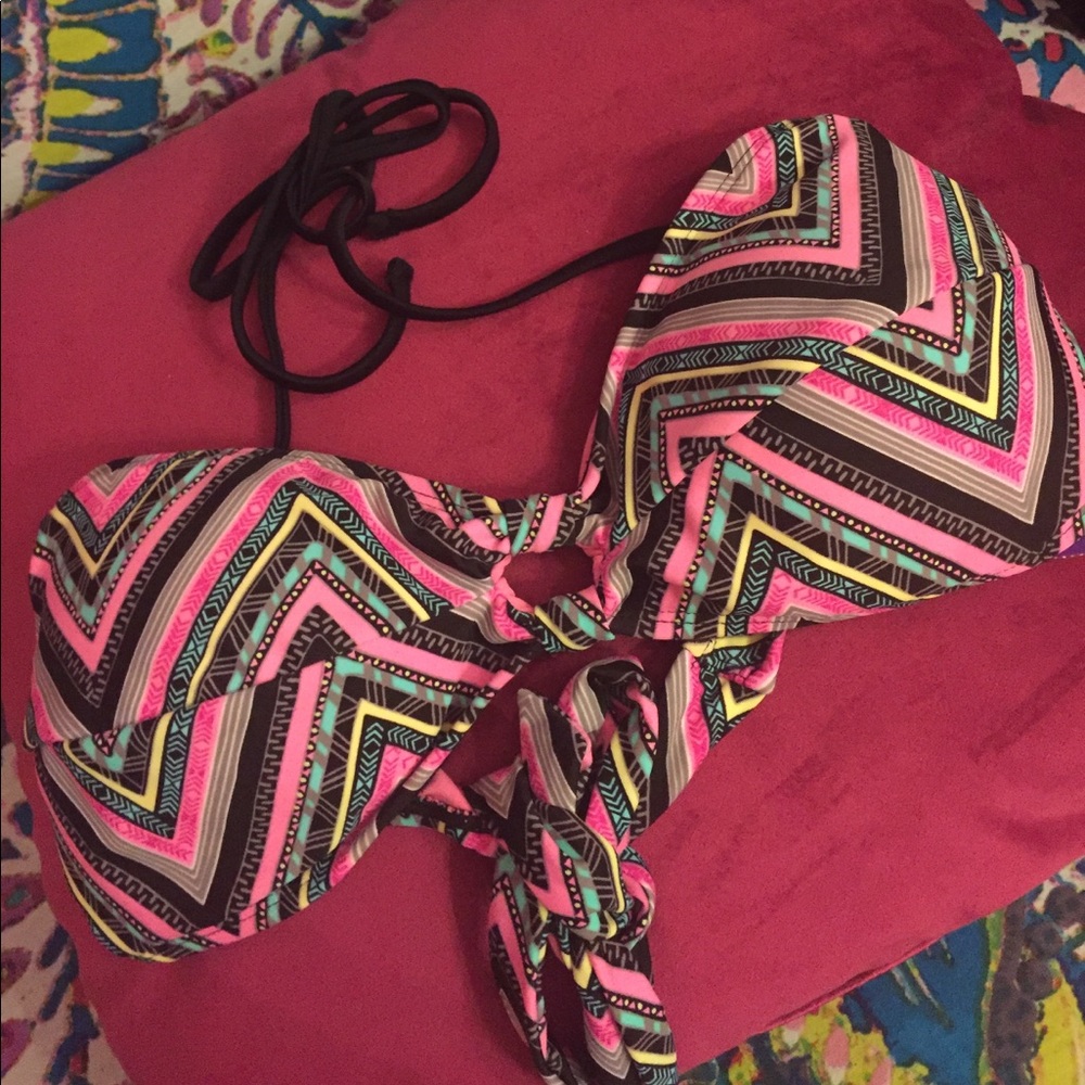 NWT colorful patterned bikini top