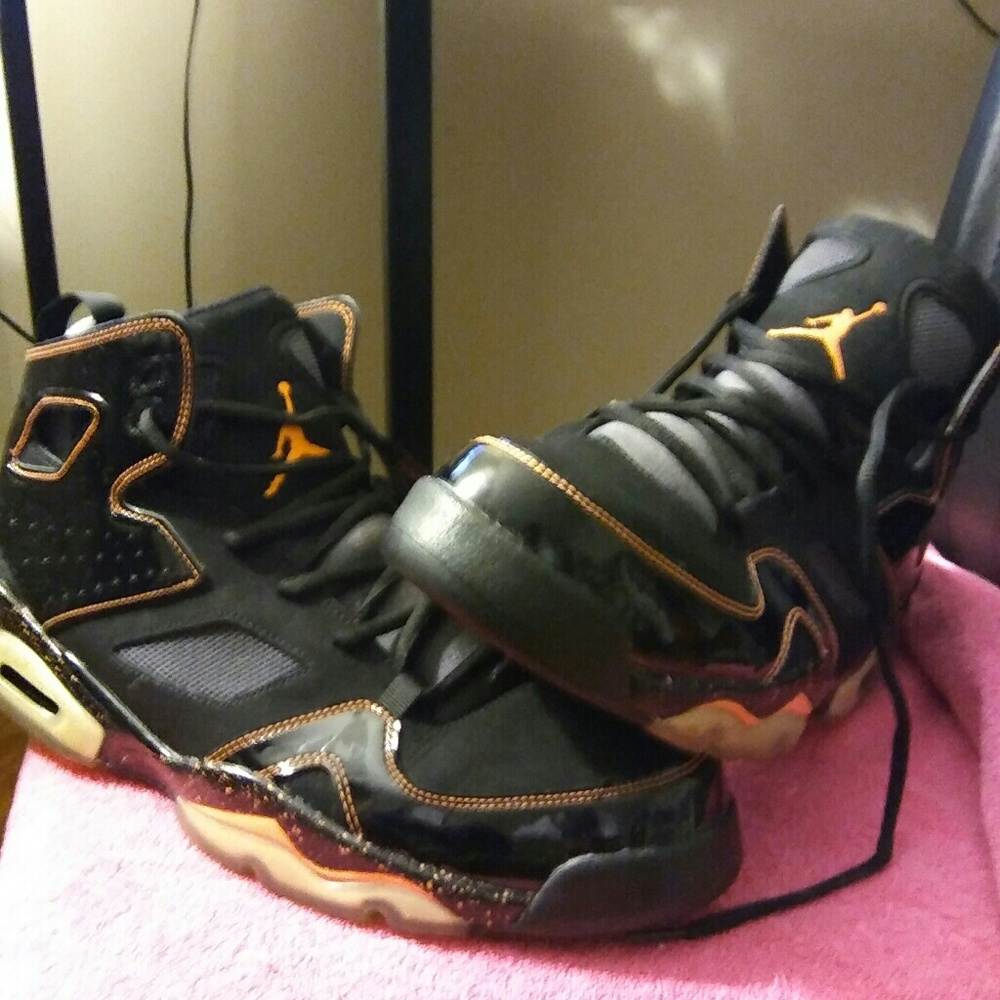 Jordan Retro 6
