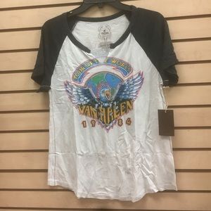 Van Halen tour of the world T-shirt trunk ltd new