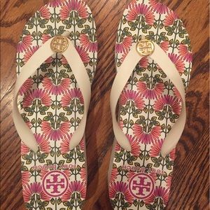 RARE Tory Burch White/Pink Wedge flip flop size 7