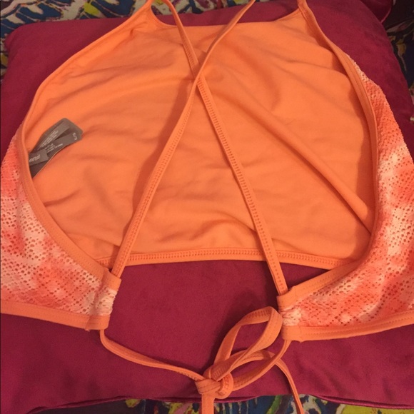 NWT aerie halter bikini top - Picture 3 of 4