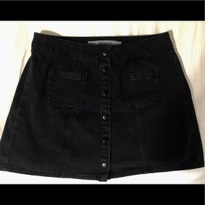 Brandy Melville button-down skirt size 29