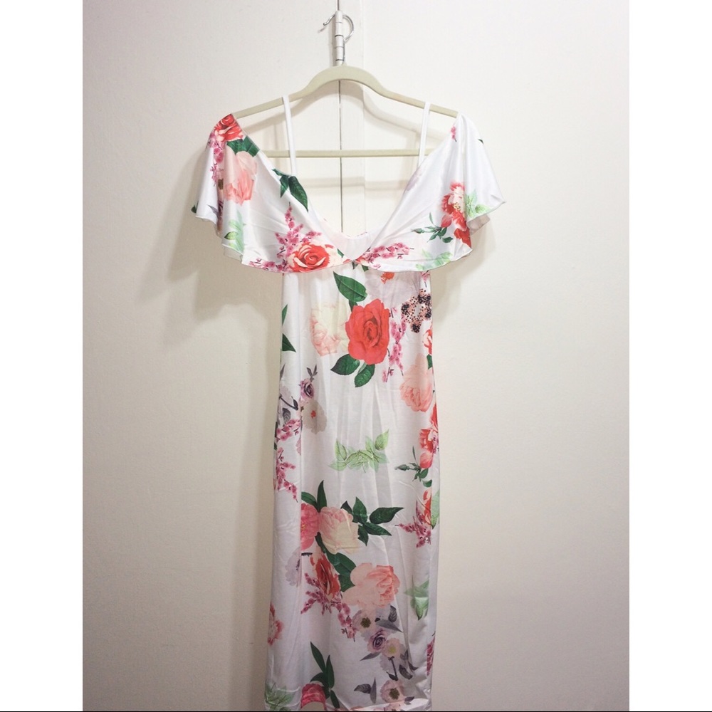 🌹Flounce Layered Wrap Floral Dress 🌹 - Picture 7 of 7