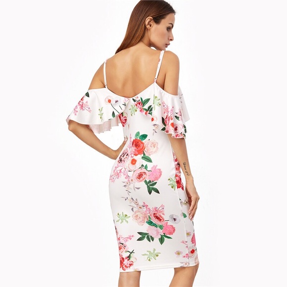 πΉFlounce Layered Wrap Floral Dress πΉ - Picture 2 of 7