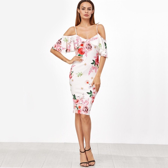 πΉFlounce Layered Wrap Floral Dress πΉ - Picture 5 of 7