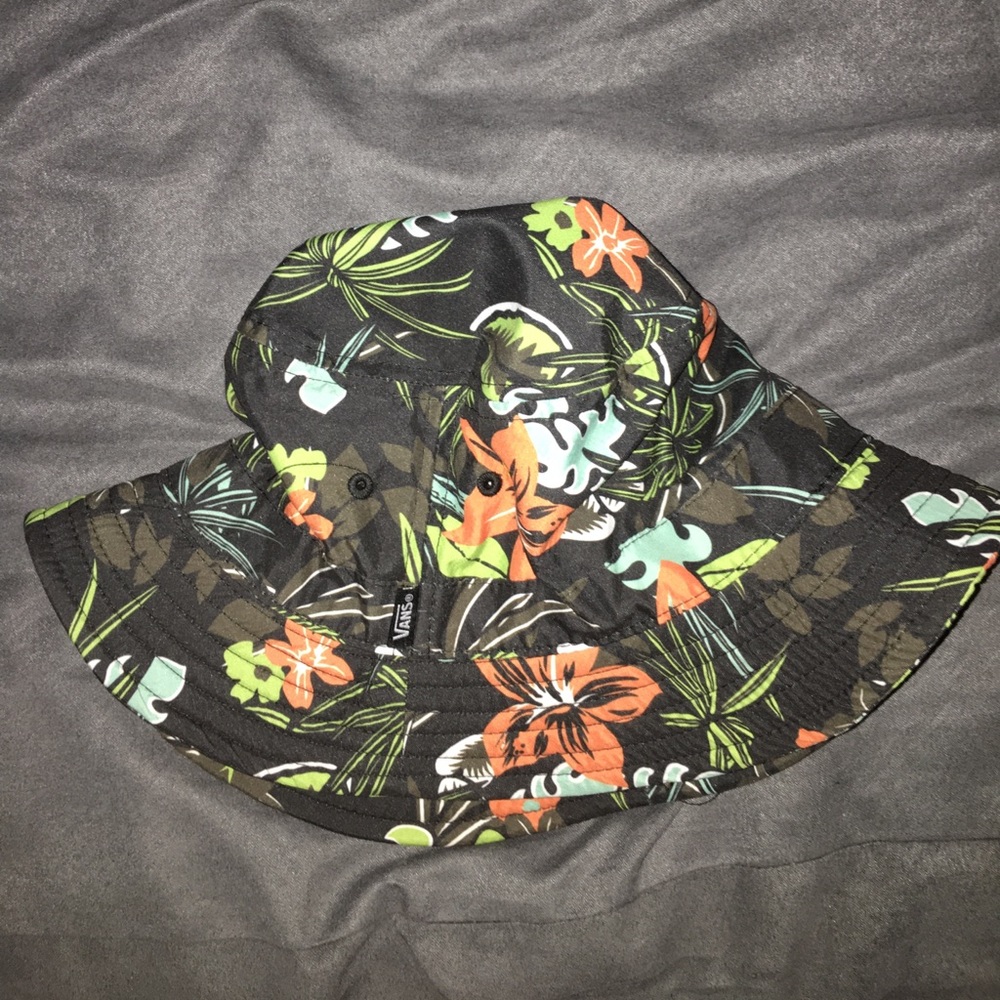 Floral bucket hat