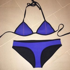 Triangl authentic PERFECT condition bikini XS set!