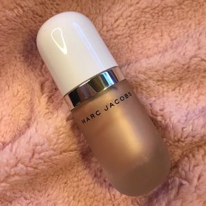 Marc Jacobs Coconut Gel Dew Drops Highlighter