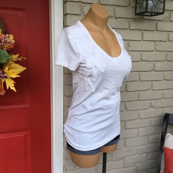 J. Crew Tops - J. Crew ivory ruffle detail tee
