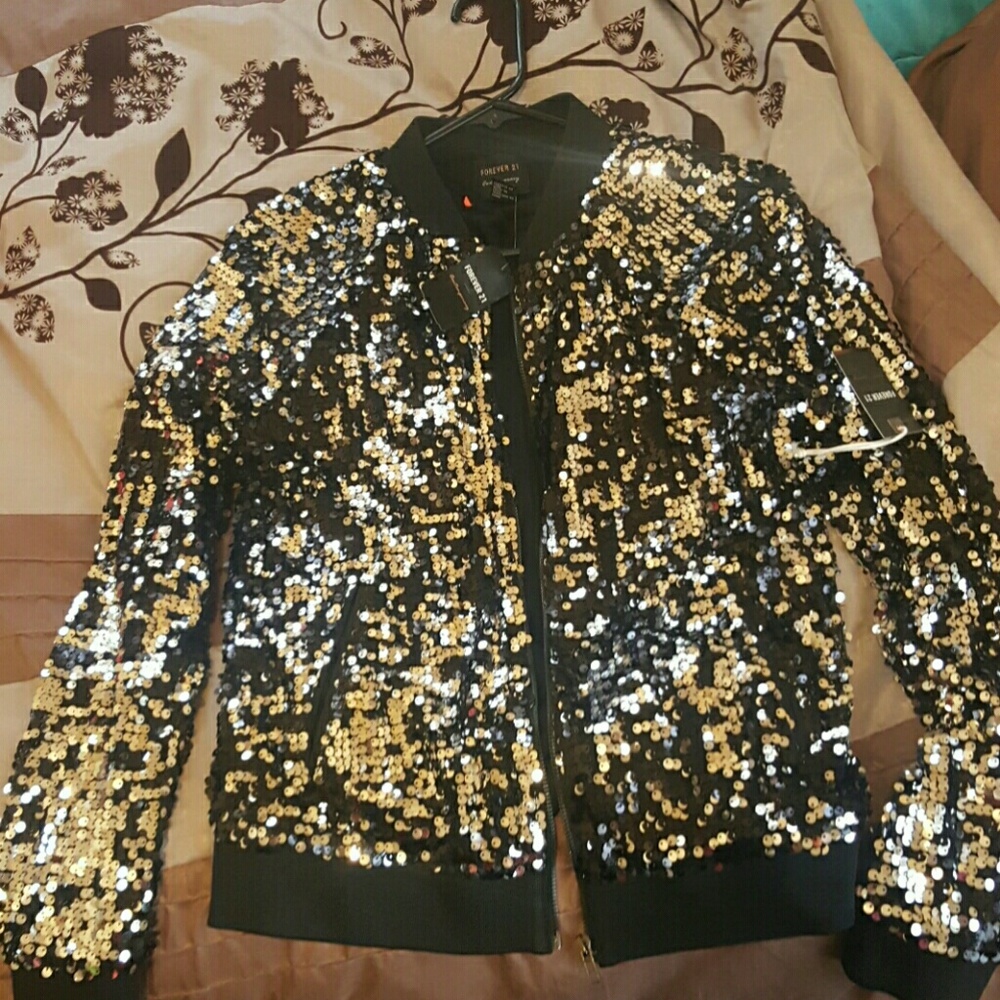 Lightweight beaded jacket