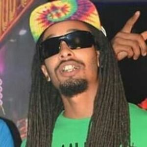 Meet your Posher, Devin