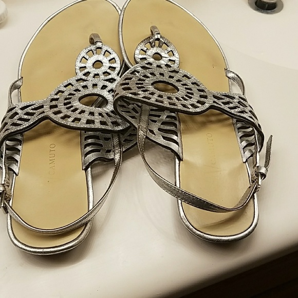 Vince Camuto silver sandles - Picture 5 of 8
