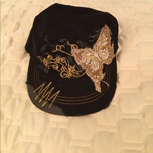 Black hat with designs