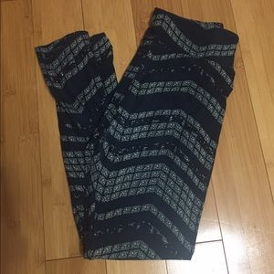 Lularoe OS Leggings