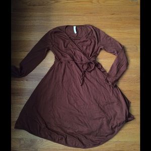 Women's Indigenous long sleeved dress SZ large