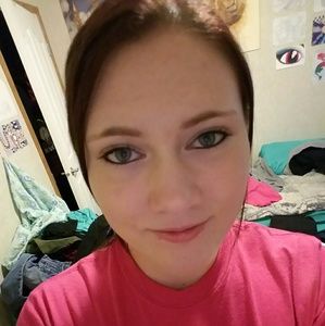 Meet your Posher, Carley-martin