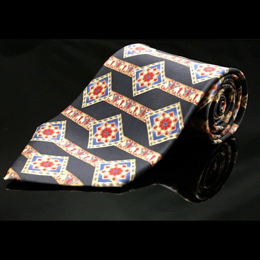 Bill Blass 100% Silk Neck Tie Diamond Blue Red tie