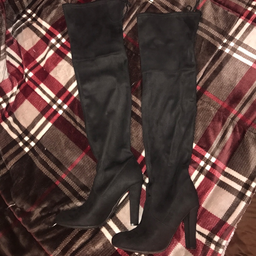 Steve Madden thigh high boots- Suede & closed-toe