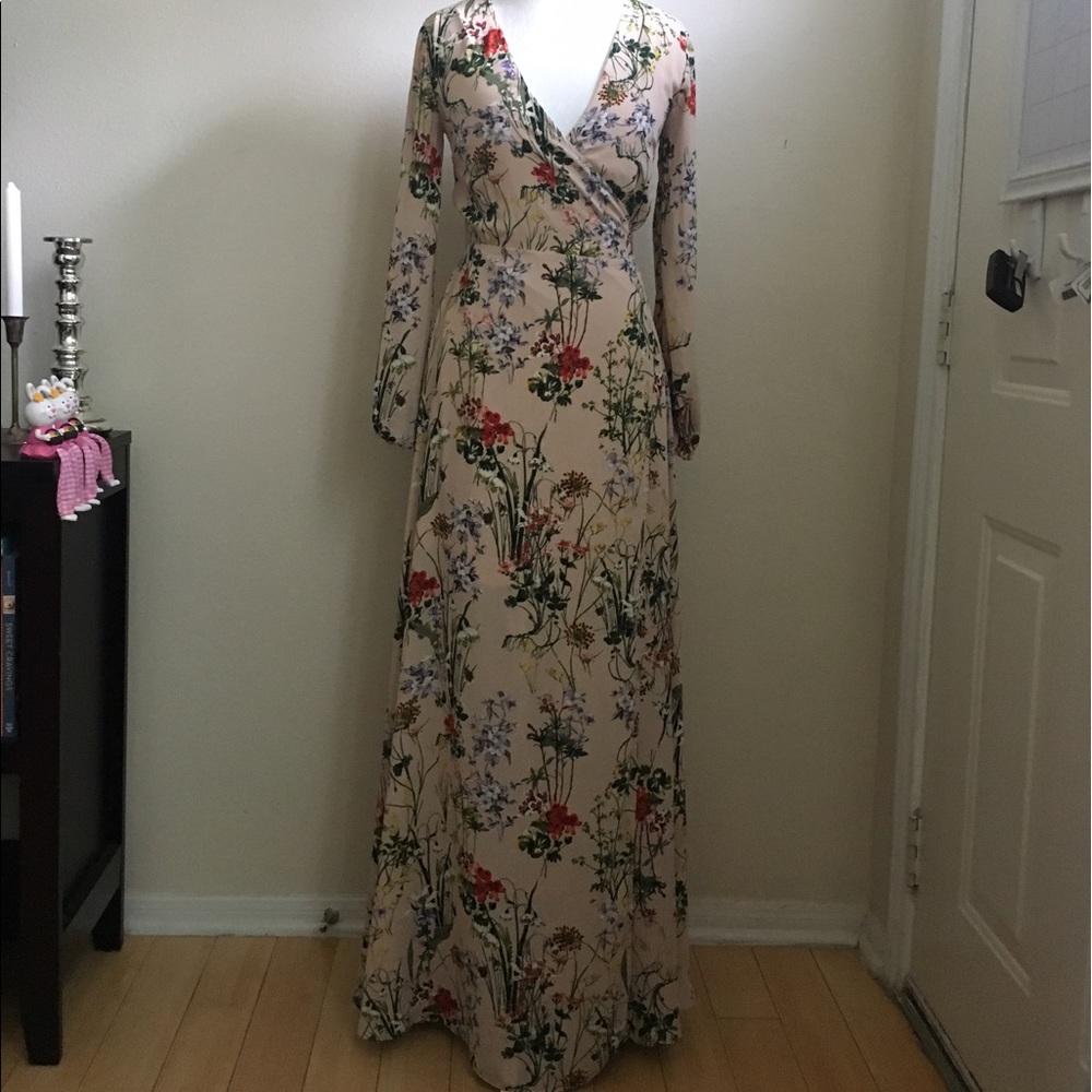 Gianni Bini floral maxi dress