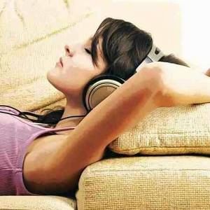 Meet your Posher, Raemi