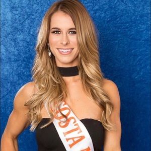 Meet your Posher, Alexandria