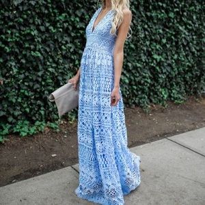 NWT, NEVER WORN vici lace maxi dress