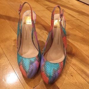 Dolce Vita multi color shoes