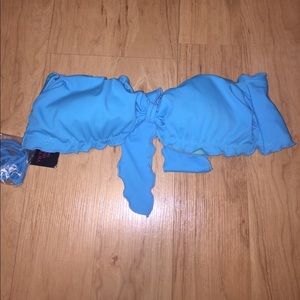 NWT Victoria's Secret swim suit top