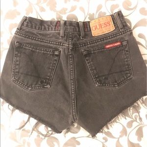 GUESS ? High-waist shorts