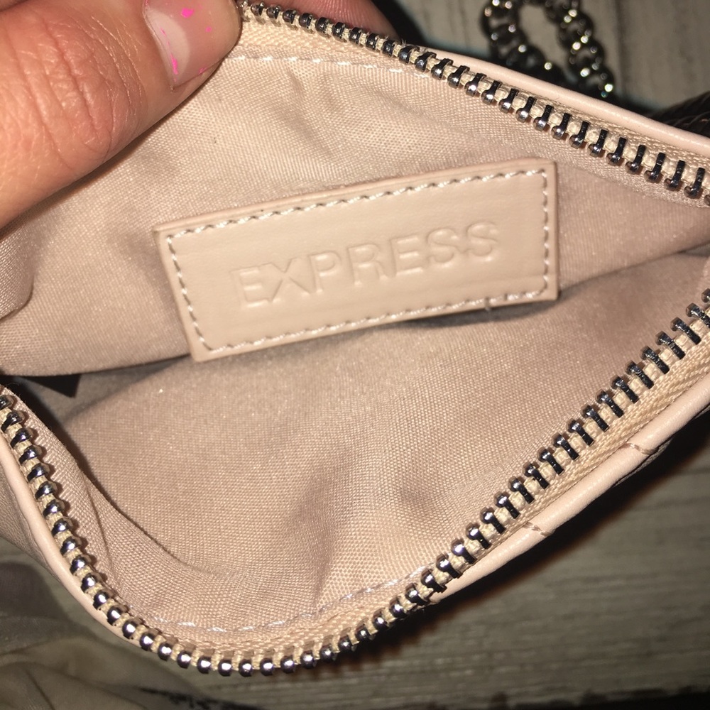 Express wristlet - Picture 2 of 2