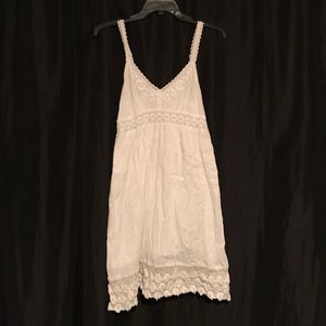 O'Neill linen dress with lace embellishments