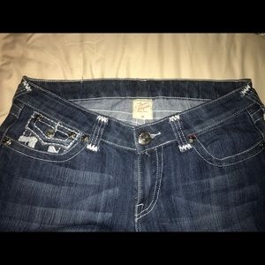 24 HOURS ONLY $45 OFF True Religion Jeans!!!