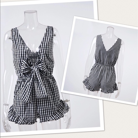 Reversible checker Rompers - Picture 3 of 4