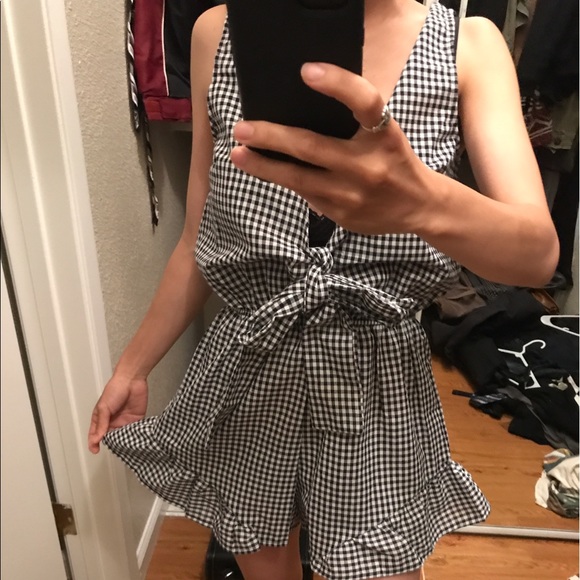 Reversible checker Rompers - Picture 4 of 4