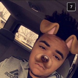 Meet your Posher, Josiah