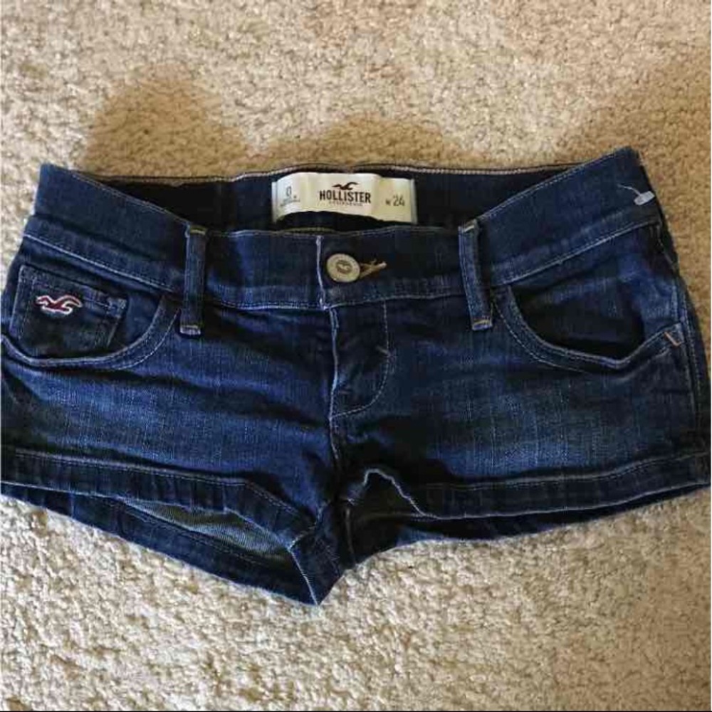 Size 0 Hollister shorts