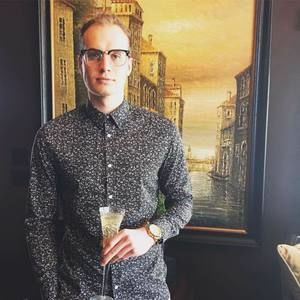 Meet your Posher, Walker