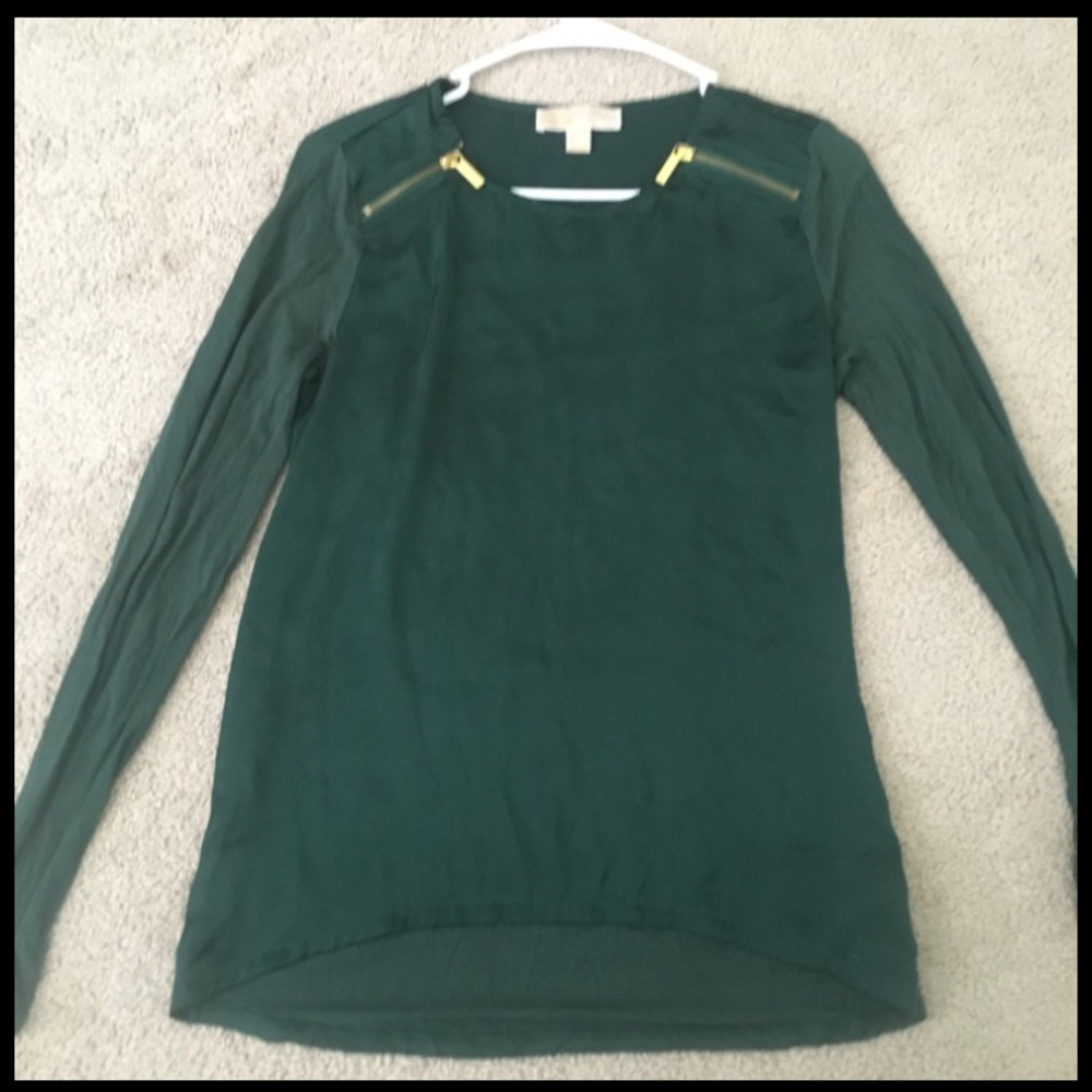 MK Blouse 👚 offers welcome!