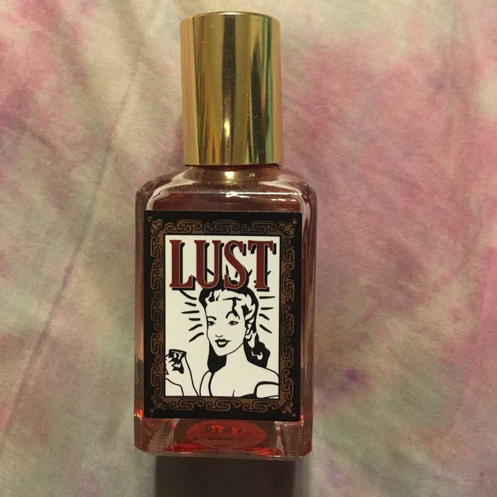 Lush Perfume "Lust"