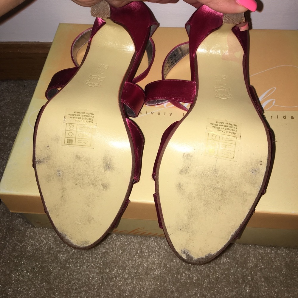 Pink heels - Picture 2 of 3