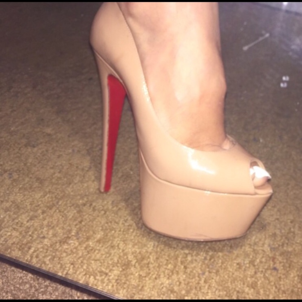 Christian Louboutin jamie