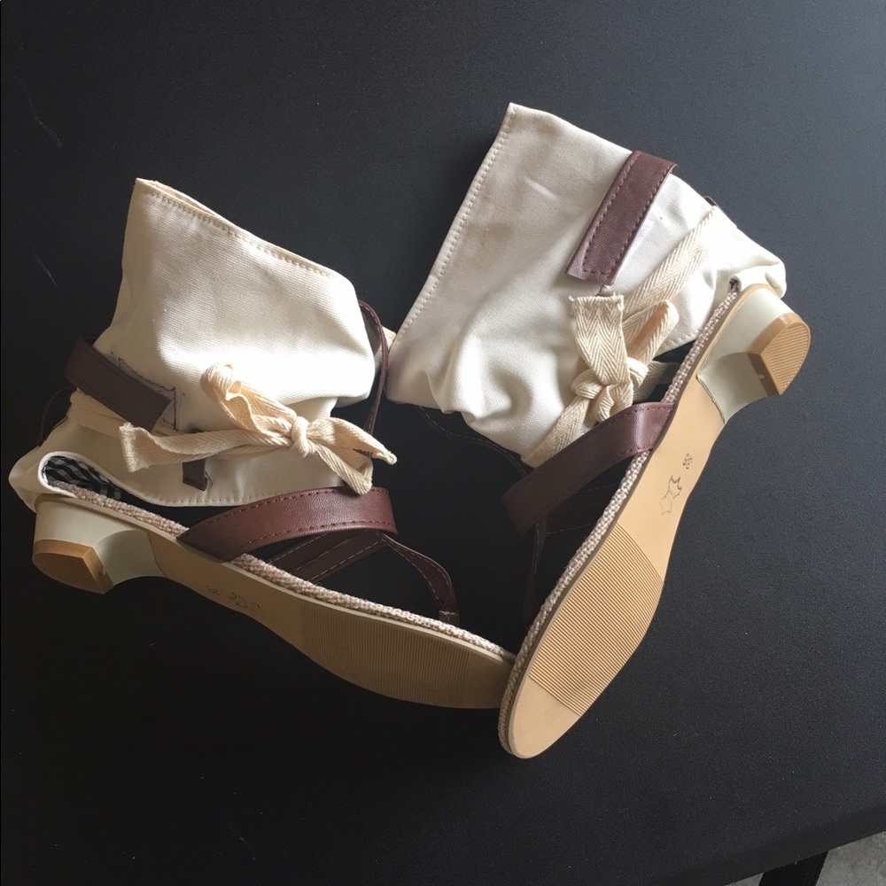 Gigi *SOLD OUT*