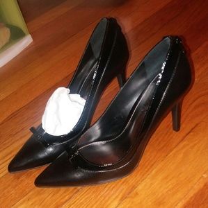 Ralph Lauren Pumps, Size 6