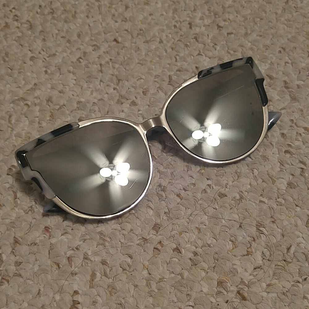 Leopard Print Sunnies