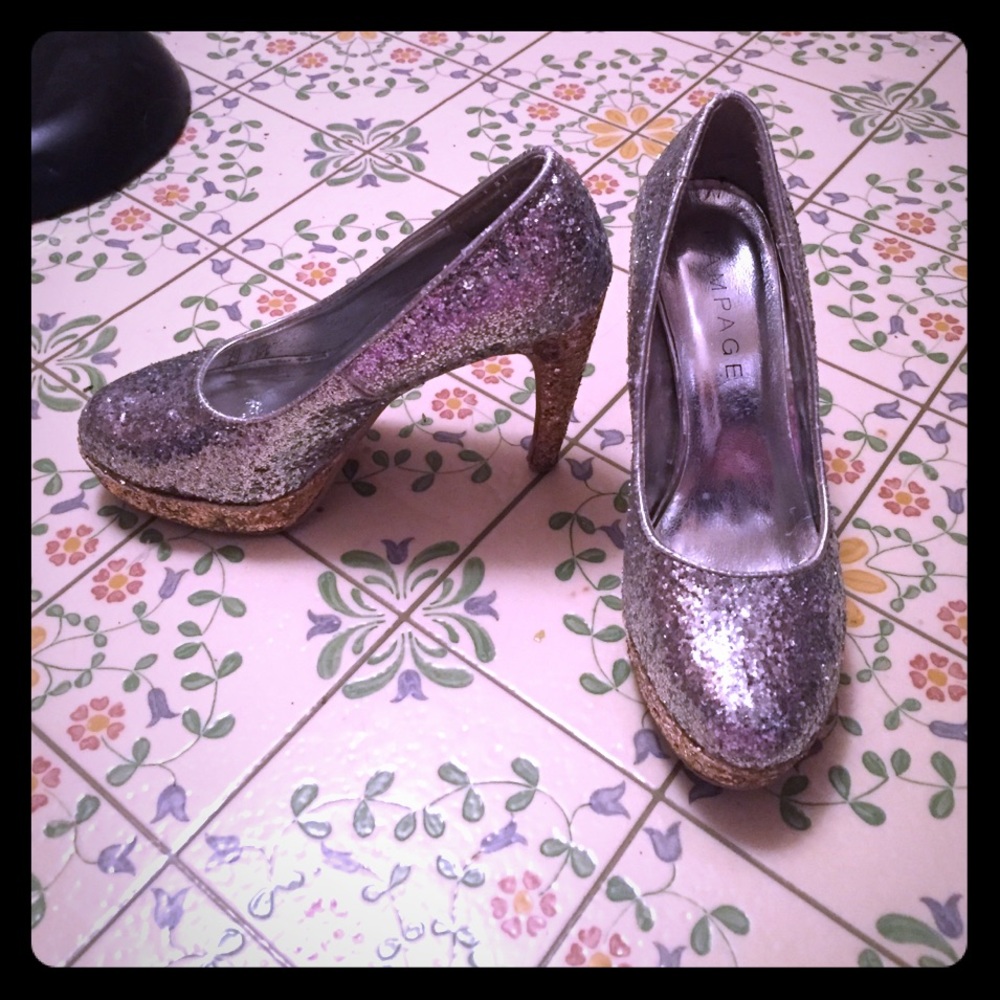 Heels sz 6