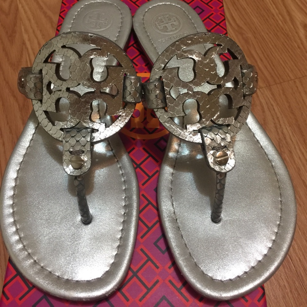 Tory burch sandal